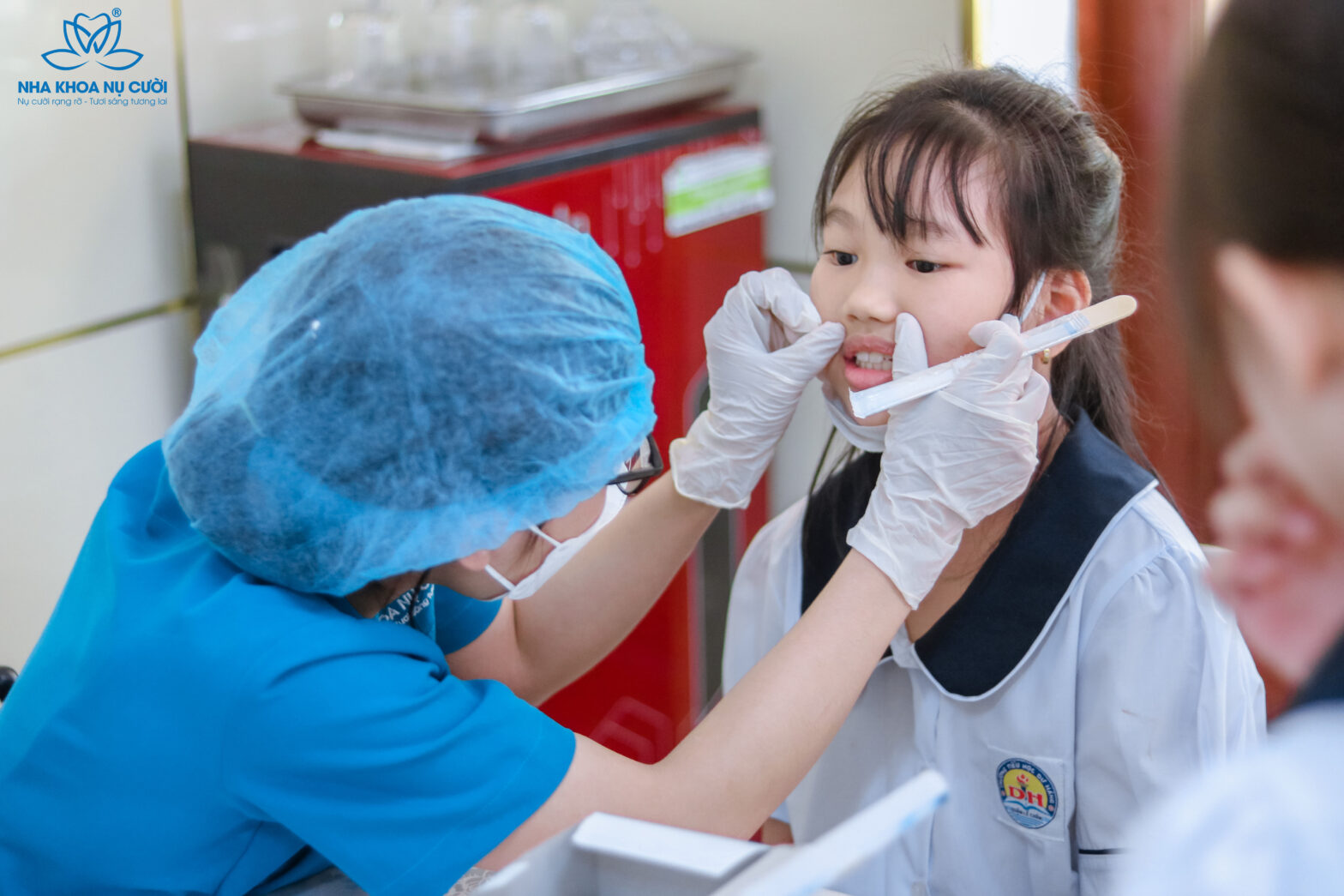 Chương trình Nha học đường – Trường Tiểu học Dư Hàng.